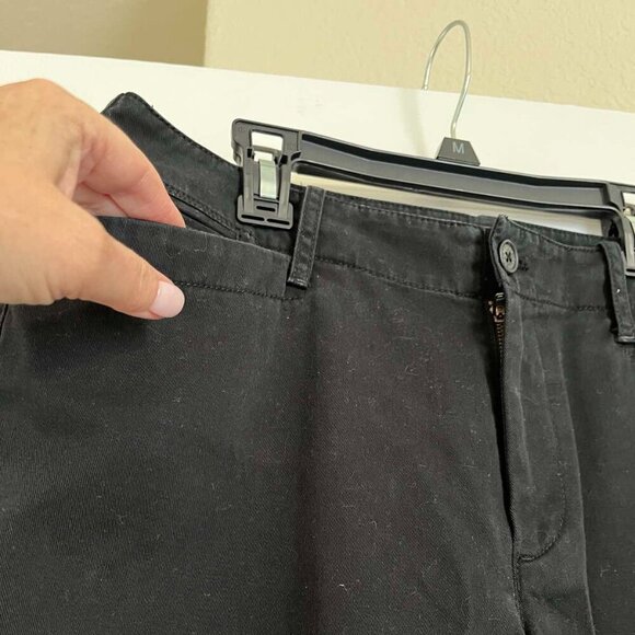 Women's Shorts Lauren Ralph Lauren 6 Bermuda Black Mid Rise Casual - Picture 10 of 12